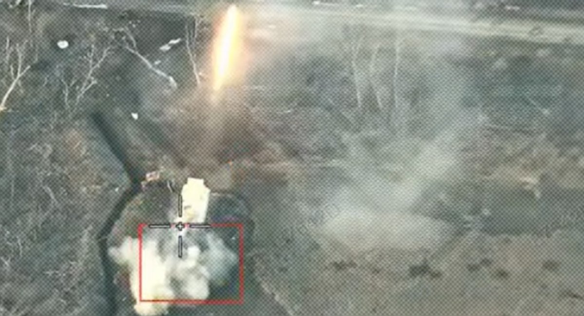 russian TOS-1A Solntsepyok heavy flamethrower system Defense Express Ukrainian Drones Strike russian TOS-1A Solntsepyok System in Belgorod Region for the First Time (Video)