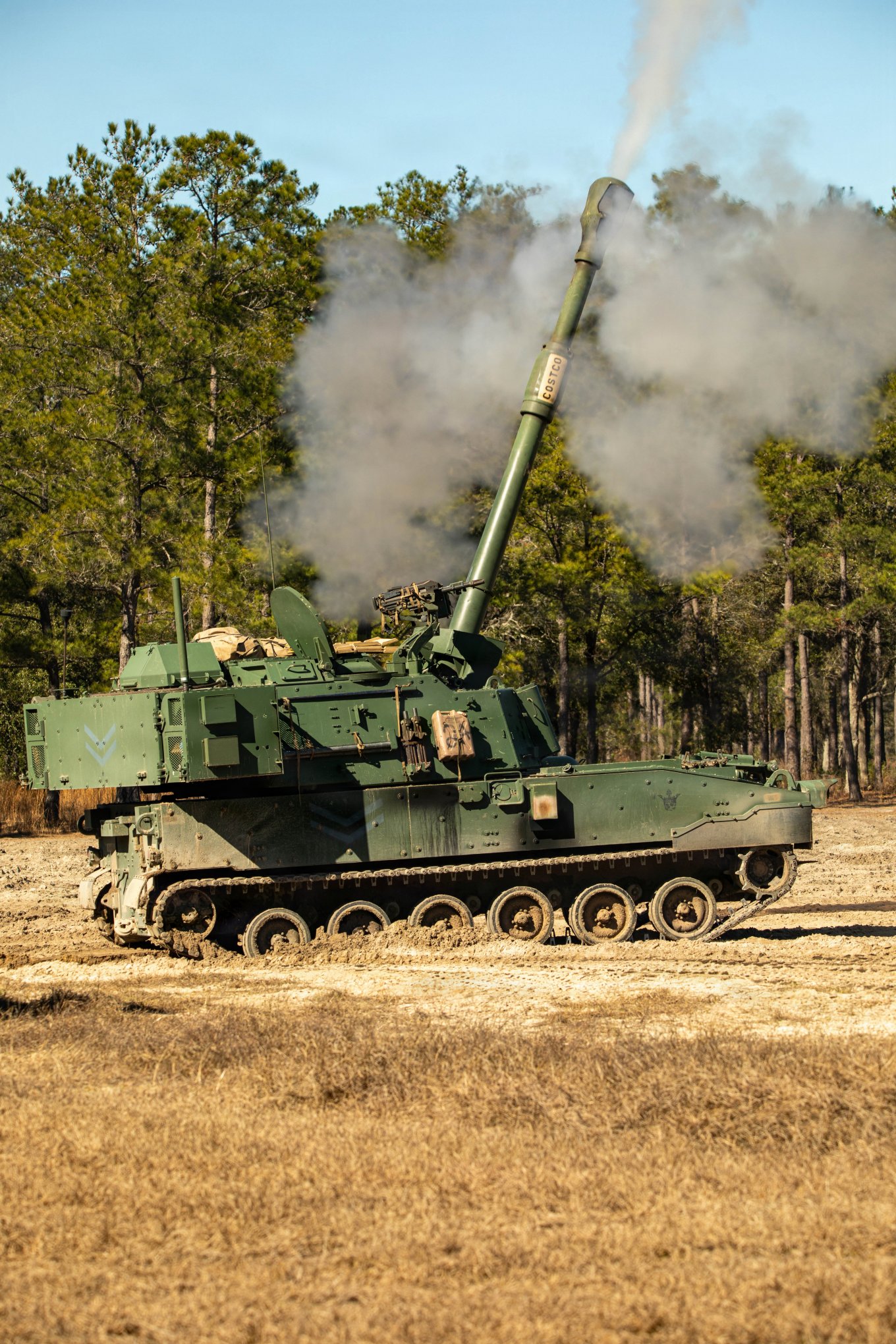 Borrowing From Ukraine, U.S. Army Trains to Shield Advancing Armor With Drone-Deployed Smoke