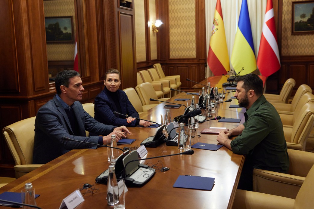 Danish Prime Minister Mette Frederiksen and Spanish Prime Minister Pedro Sánchez during the meeting with the President of Ukraine Volodymyr Zelensky in Kyiv, photo - Office of the President of Ukraine