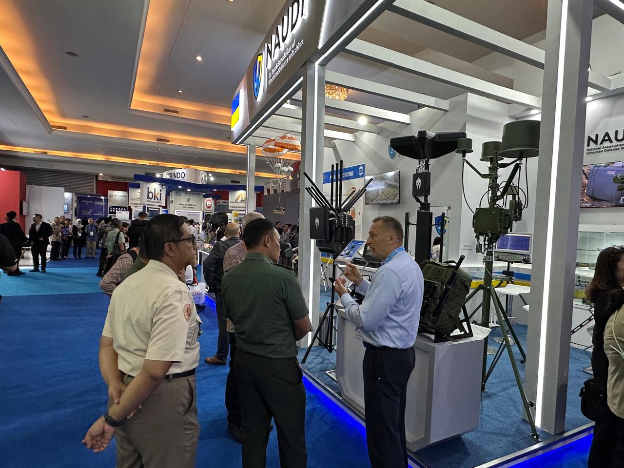 NAUDI booth at the Indo Defence Expo Forum in Indonesia / Defense Express / Ukraine's Most Eye-Catching Weapons at the Indonesia Expo – and the Role of Operation Spider Web in Their Global Appeal