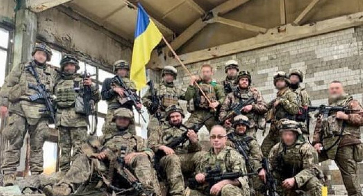 Legionnaires celebrate Day of the National Flag - the flag that represents Strength, Unity, Freedom and a Nation defending its sovereignty, Ukraine's Defense Intelligence Says Recent Events in russia’s Bryansk Region Indicate That Armed Protest Against Regime Possible Inside Russia, Defense Express