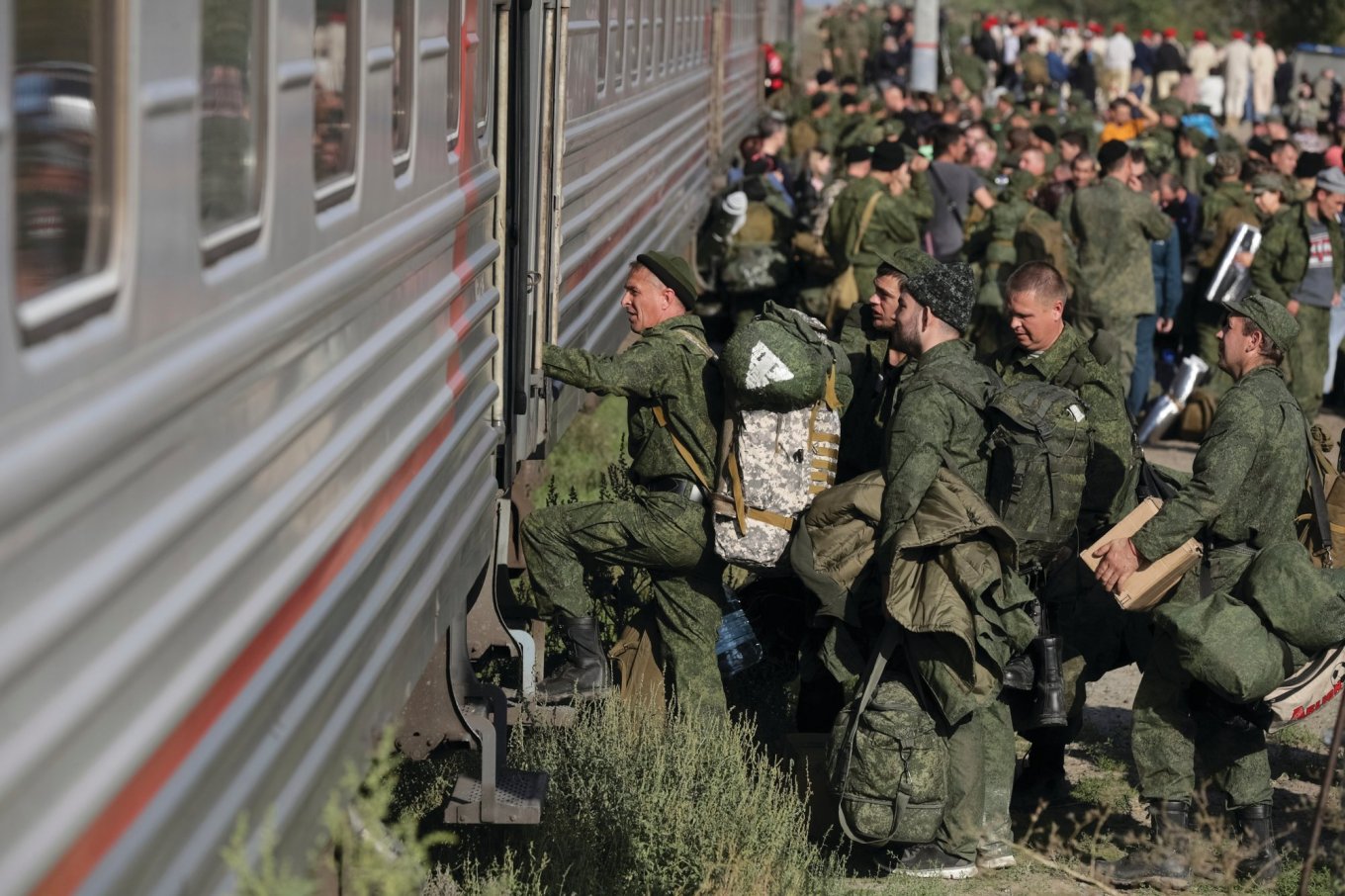 russian recruits take a train at a railway station in Prudboi, Volgograd region of russia, September 29, 2022Defense Express