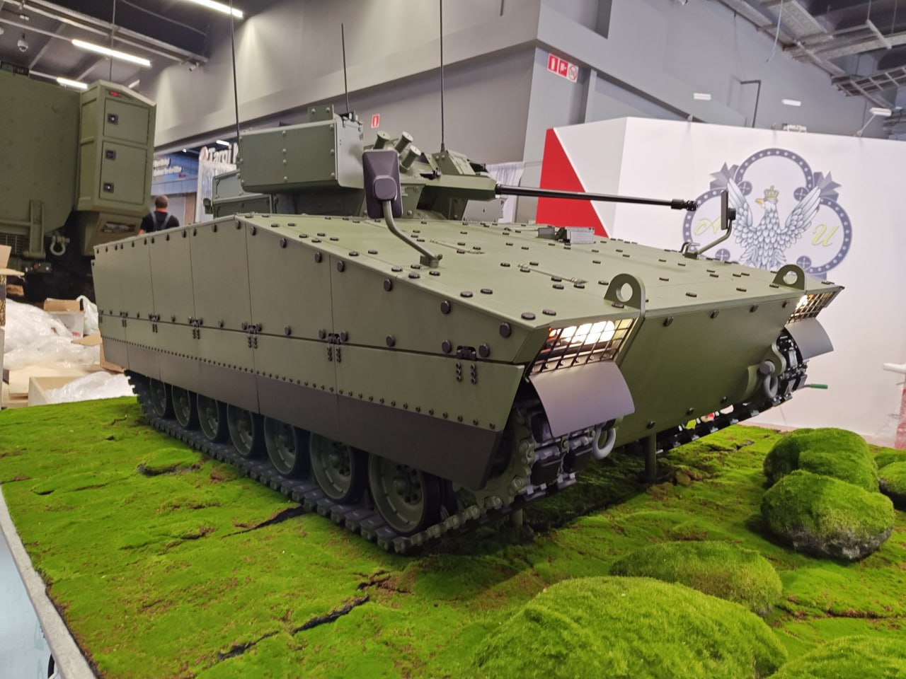 IFVs Evolve Toward Tank-Like Specifications with Larger Calibers: Global Trend or Niche Requirement?