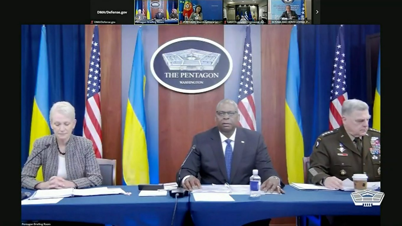 U.S. Give 4 More HIMARS Systems, Ukraine Needs 100 to Offence, The US Defense Secretary, Lloyd Austin, Defense Express