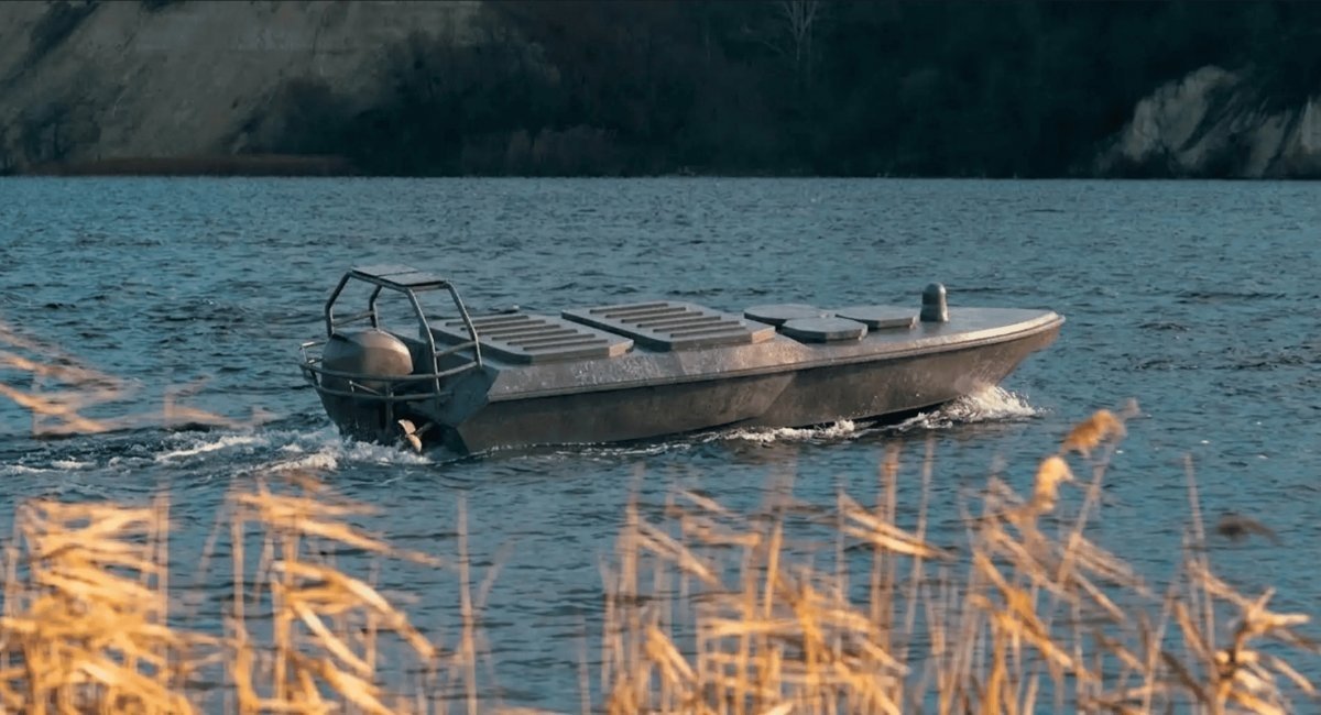 The Katran x1.2 USV, likely with compartments for FPV drones / Photo credit: MAC HUB