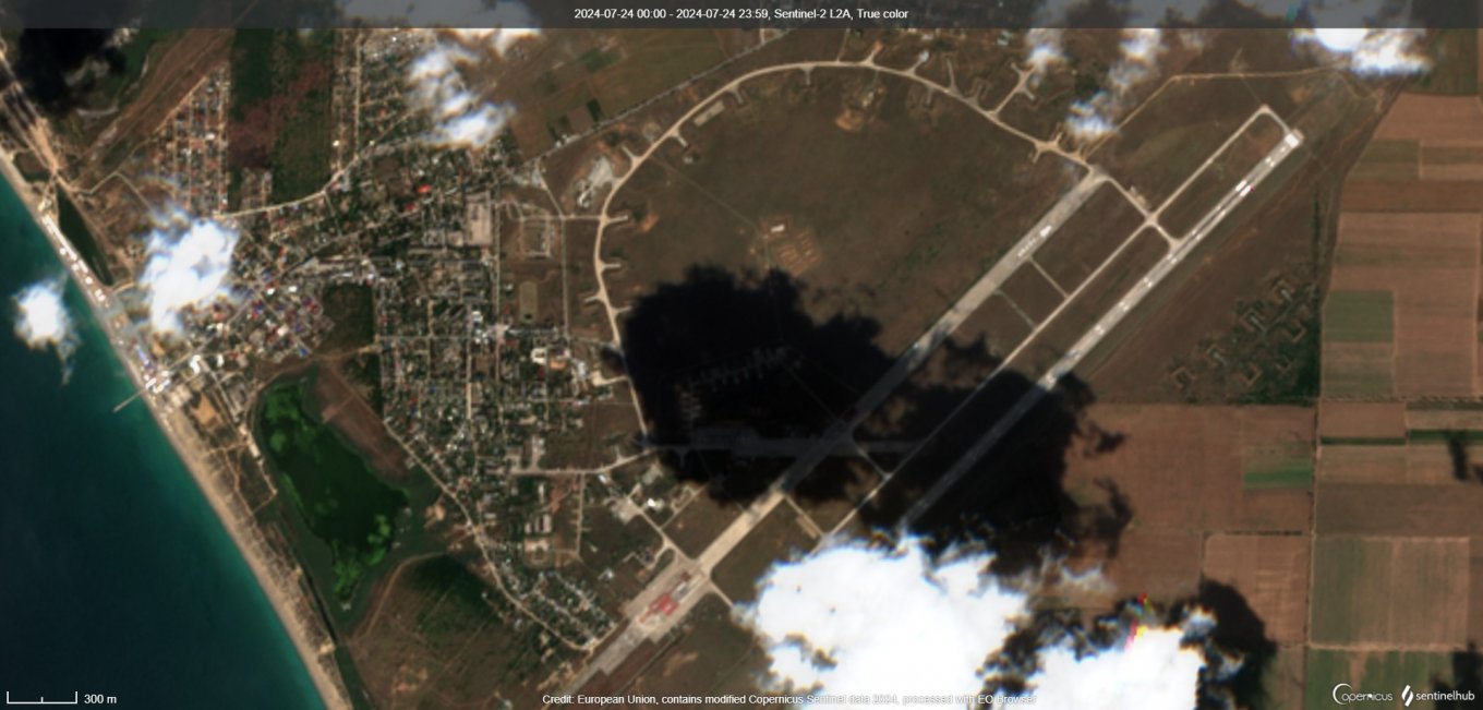 Saki airfield on July 24, 2024 in the lens of the Sentinel satellite / Defense Express / After Missile Strike on Saky, russians Lament Lack of Shelters But It's Too Late