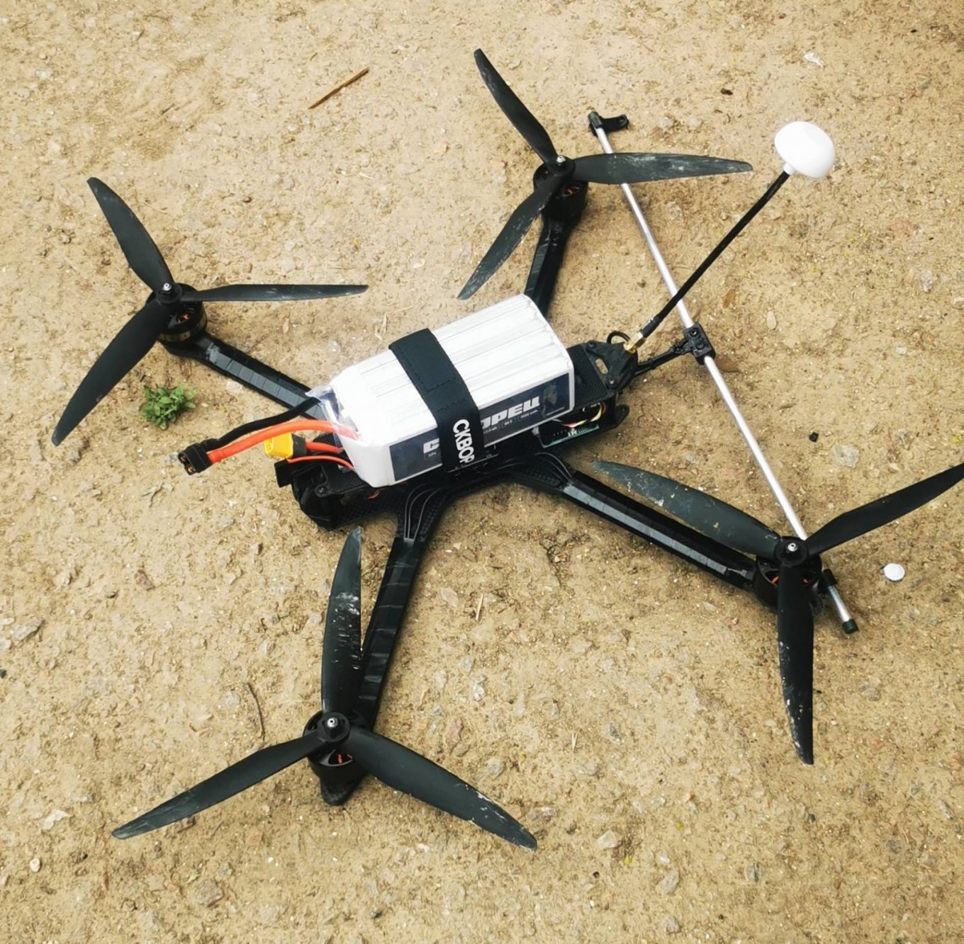 Why Do russians Mount an FPV Drone on the Molniya-2 Strike UAV?, Defense Express