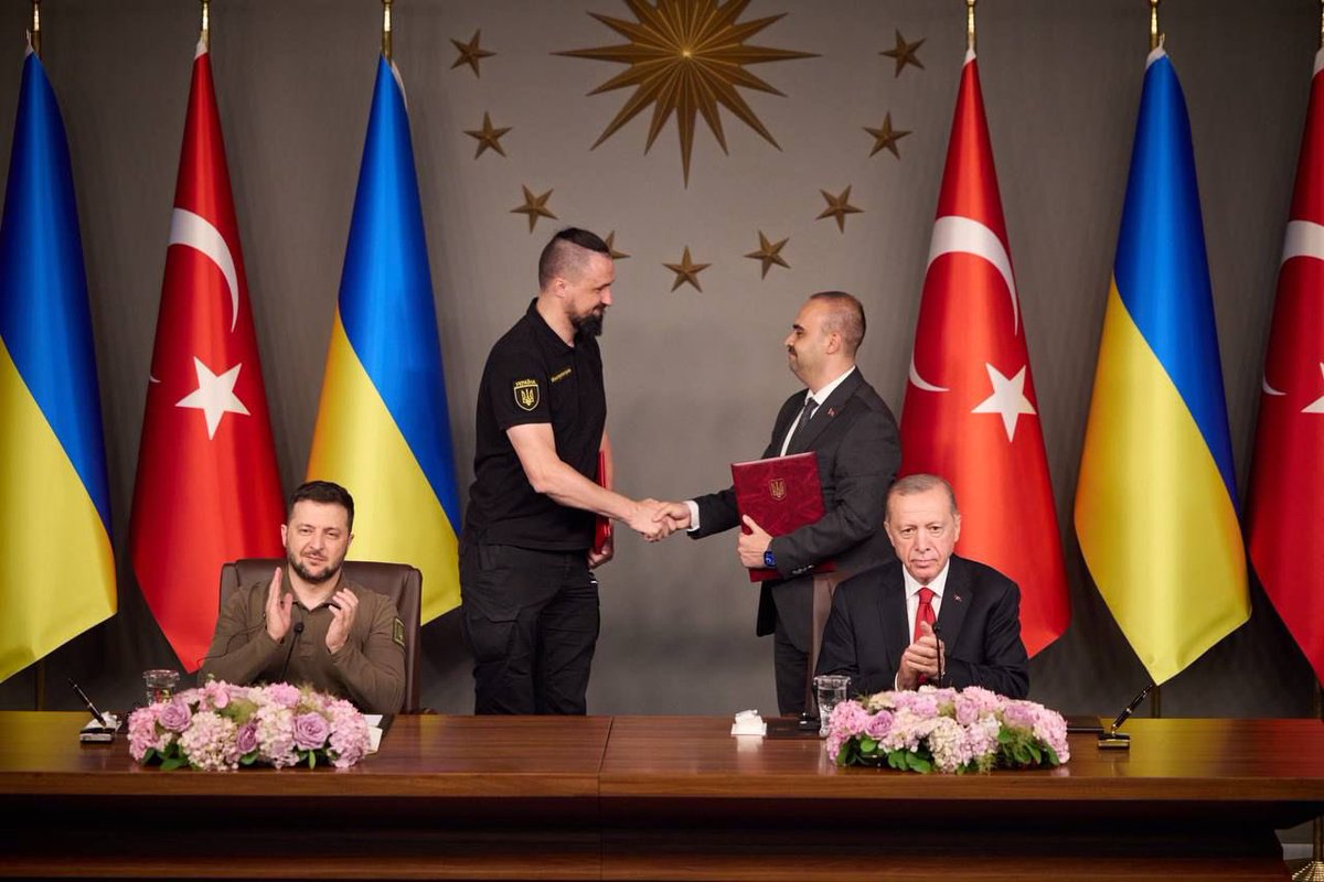 Ukraine, Turkey Plan to Cooperate In R&D, Space, Development and Manufacturing of UAVs, Defense Express