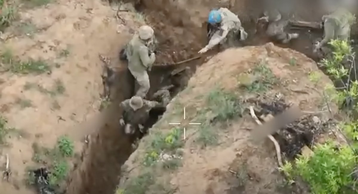 The Defense Intelligence of Ukraine document recent frontline engagements involving mixed tactics and captured prisoners Defense Express russian Forces Camouflage Fails to Deceive Ukrainian Drone Operators