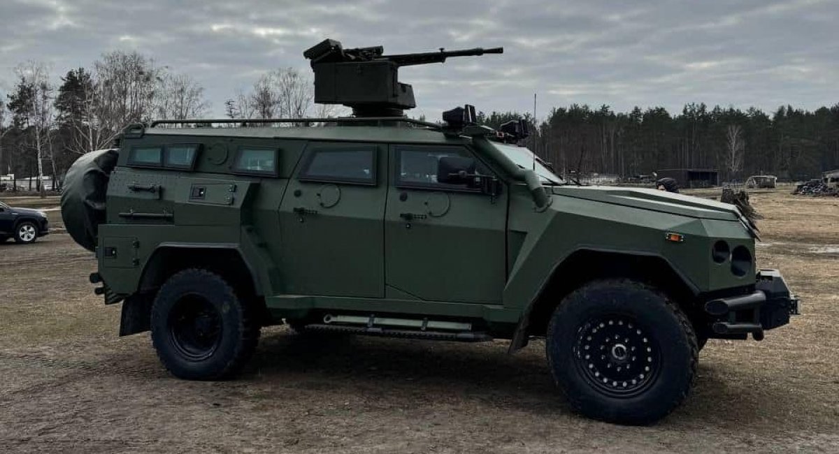 Novator-2 APC version with the TAVRIA-14.5 RCWS / Defense Express / Ukrainian Armor LLC Delivered First Batch of Novator-2 Vehicles with EW Systems to Ukraine's National Guard