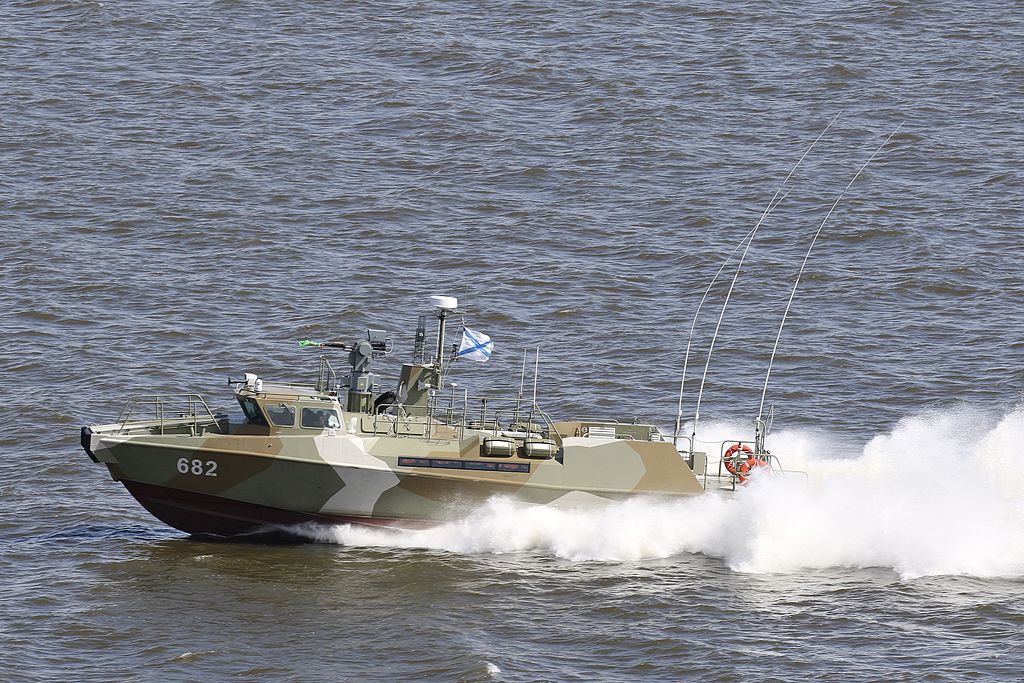 Project 03160 Raptor-class patrol boat, Ukrainian Bayraktar TB2 UAV Sunk Two More Russian Raptor Boats, Defense Express