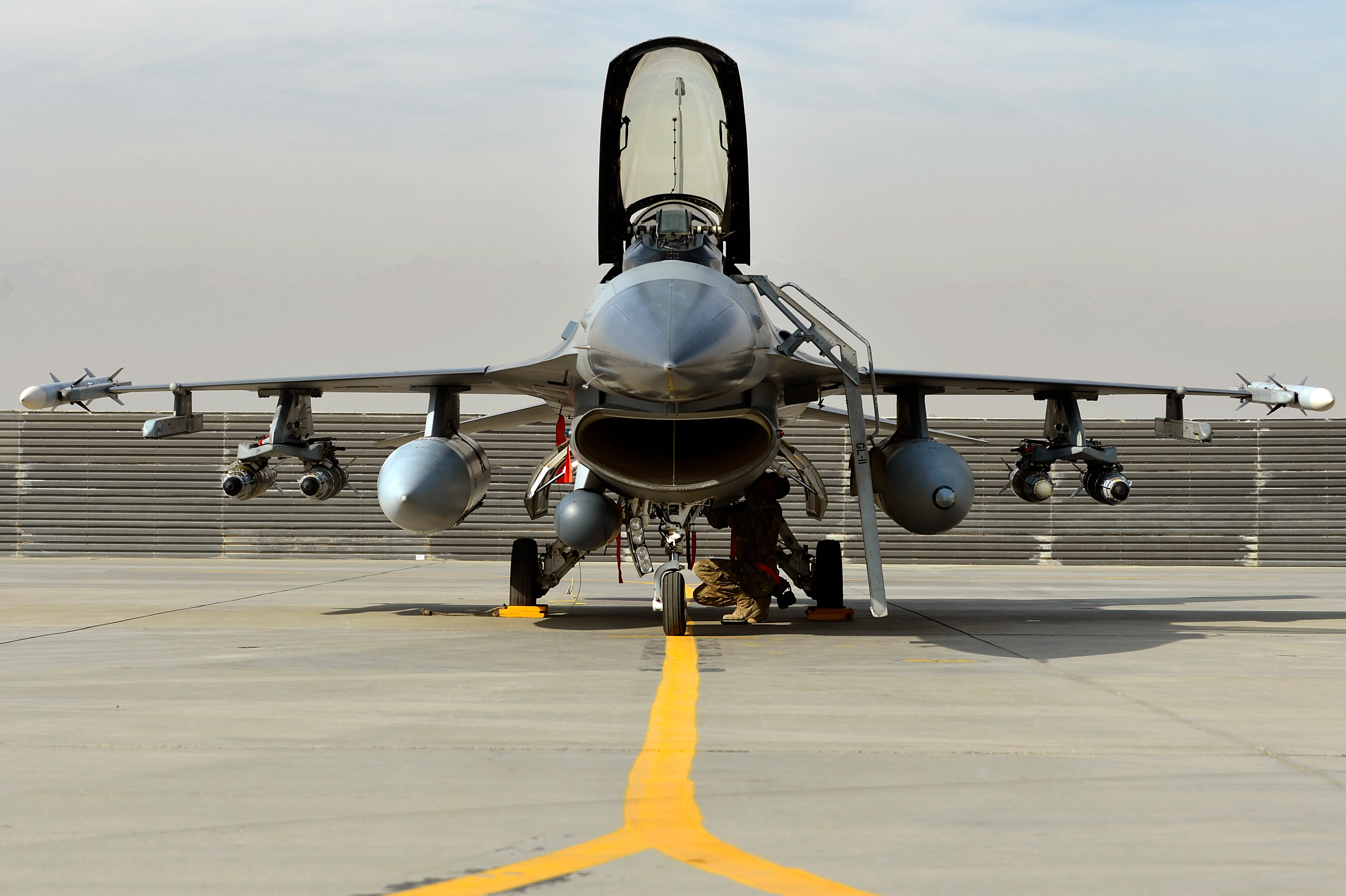 F-16 with a BRU-57/A Smart Rack