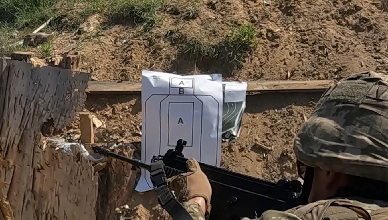 Thirteenth, Polish Volunteer, Found His Honor in Ranks of Ukraine’s Armed Forces