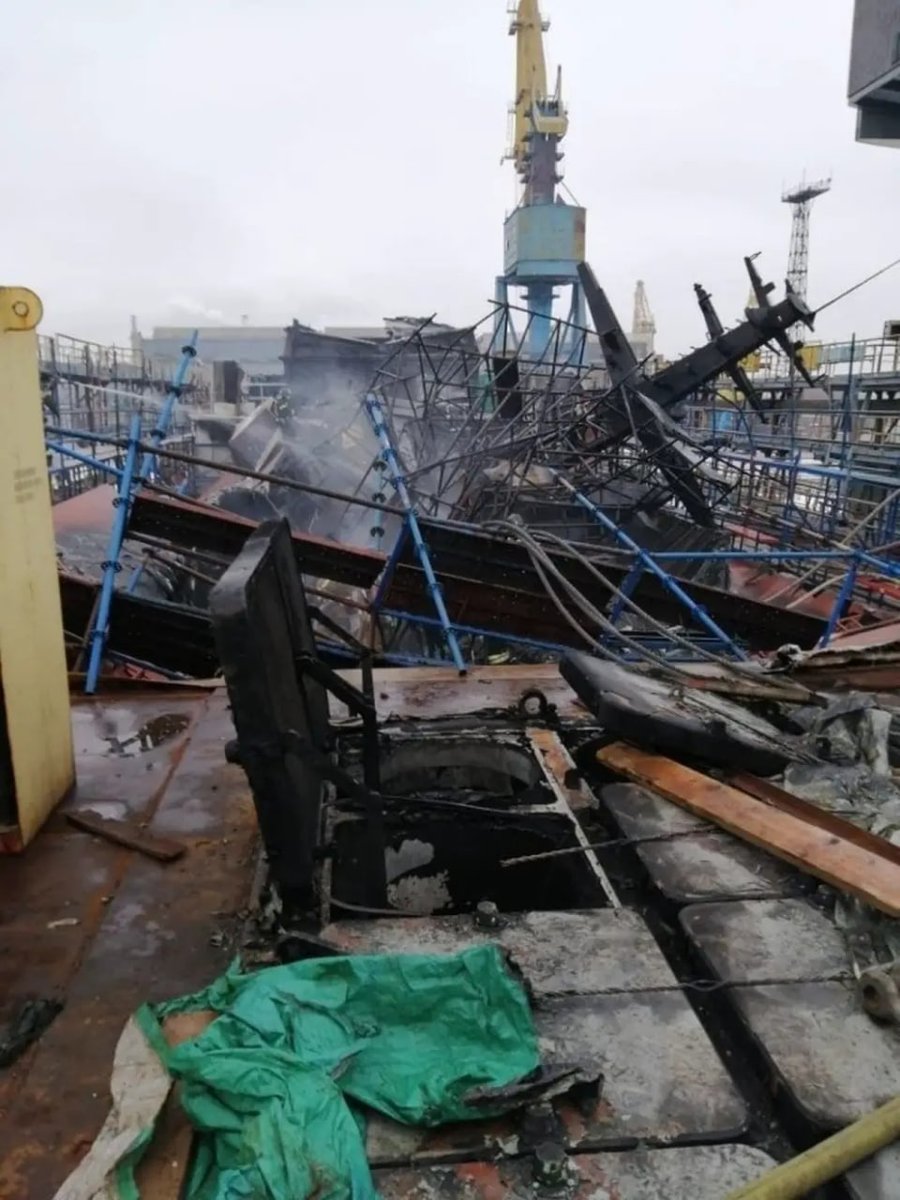 Satellite Imagery Suggests russian Boykiy Corvette Was Effectively Destroyed After Ukrainian Drone Attack in Kronstadt