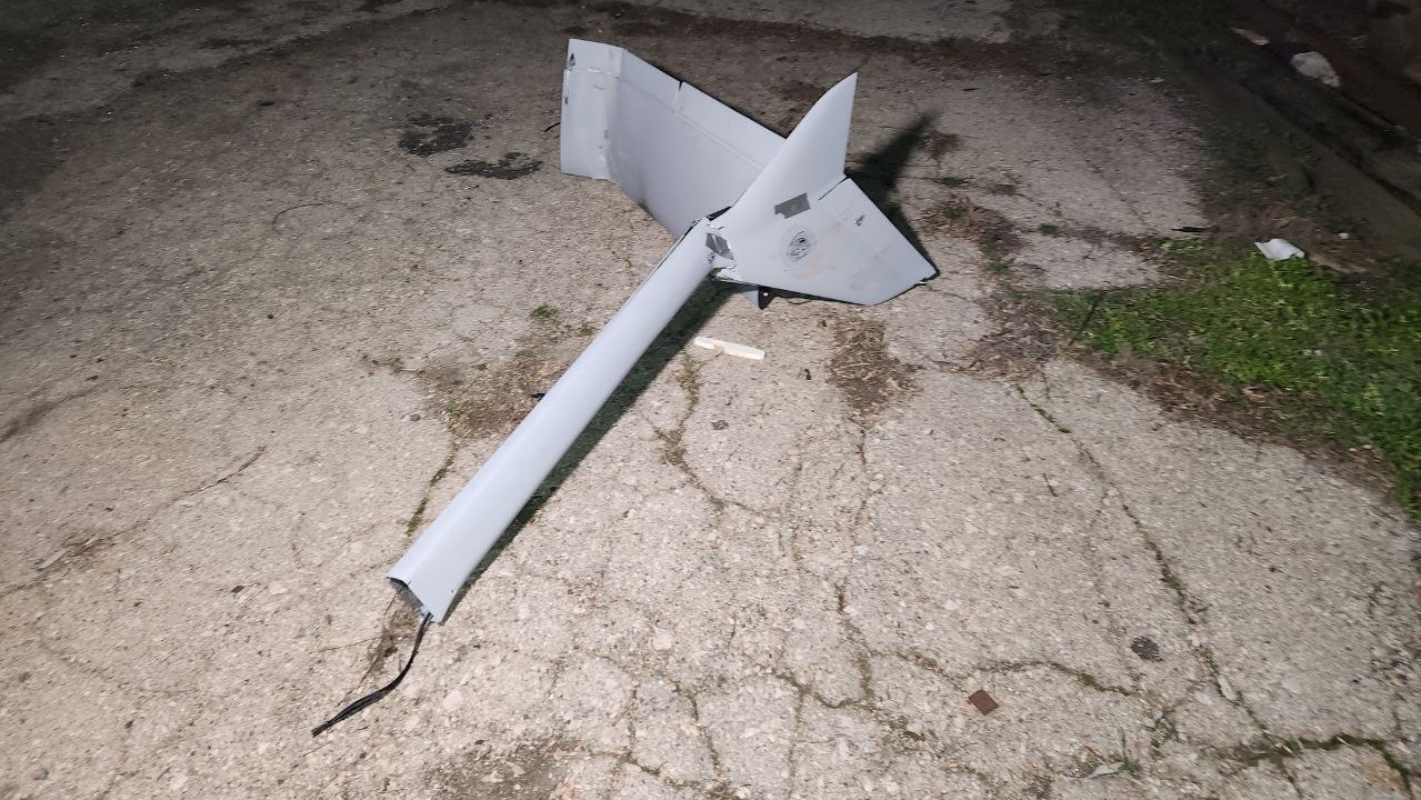The photo shows part of the drone's tail beam and fins, which are very similar to those of the Mugin-5 PRO UAV, What Kamikaze Drones Were Used to Hit Targets in the Temporarily Occupied Dzhankoi in Crimea, Defense Express