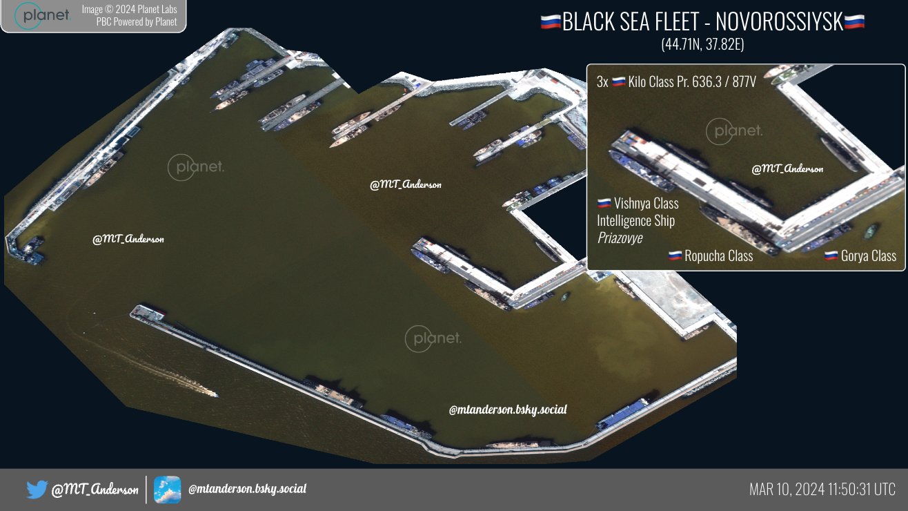 Ships of the russian Black Sea Fleet in Novorossiysk, Defense Express