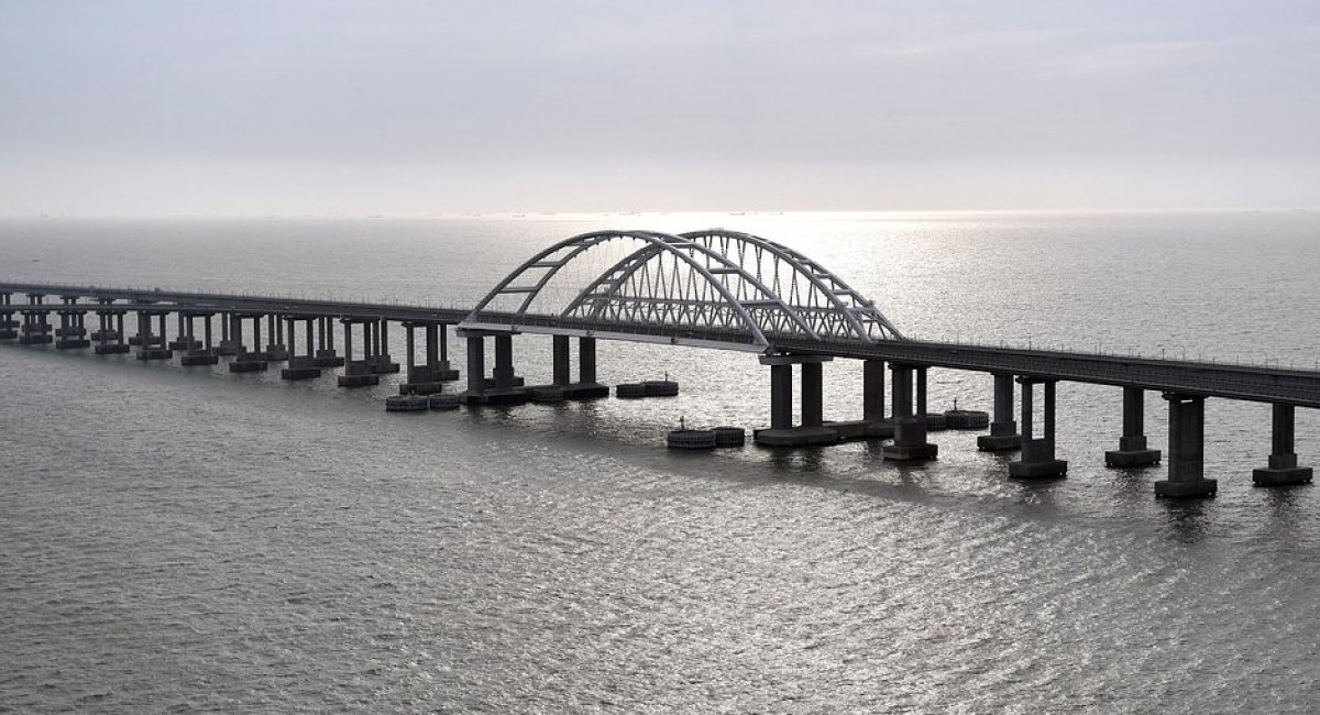 The Crimean bridge, Defense Express