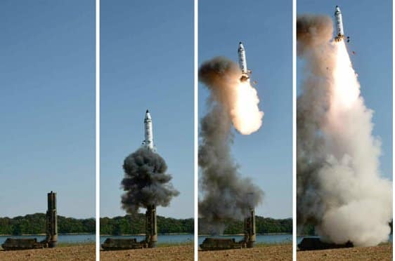 Still frames of a Pukguksong-2 testing footage / Defense Express / N.Korea Likely Supplied New Ballistic Missile to russia: Pukguksong-2 of at Least 1,200 km Range