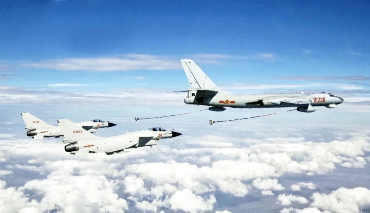 Why is China Interested In Russian Il-78 Aerial Tankers, Did russians Manage to Sell Them, Chinese H-6U tanker aircraft