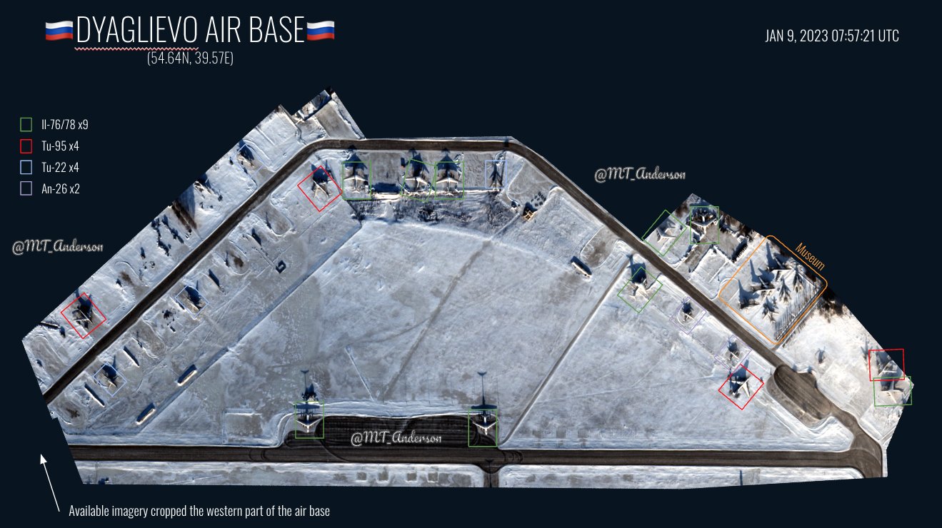 russian Tu-22M3, Tu-95MS and Il-76/Il-78 aircraft at the Dyagilevo airfield as of January 9, 2023, in the photo we can see protective barriers, Defense Express