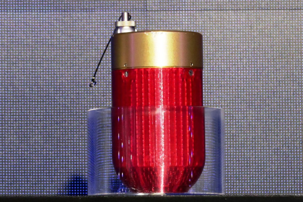 MW-FRAG 550G / Defense Express / Impressive Yet Unneeded: KNDS France Created Arceus, a Warhead Ignoring Slat Armor