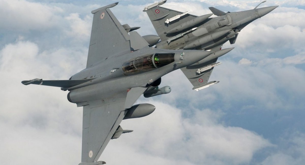 The Rafale aircraft Defense Express Defense Express' Weekly Review: India's 114 Rafale Deal Stalls as Ukraine Destroys Sprint-030, U.S. Orders 405 PAC-3 MSE, China Builds Zubr Craft, and Admiral Makarov Is Struck