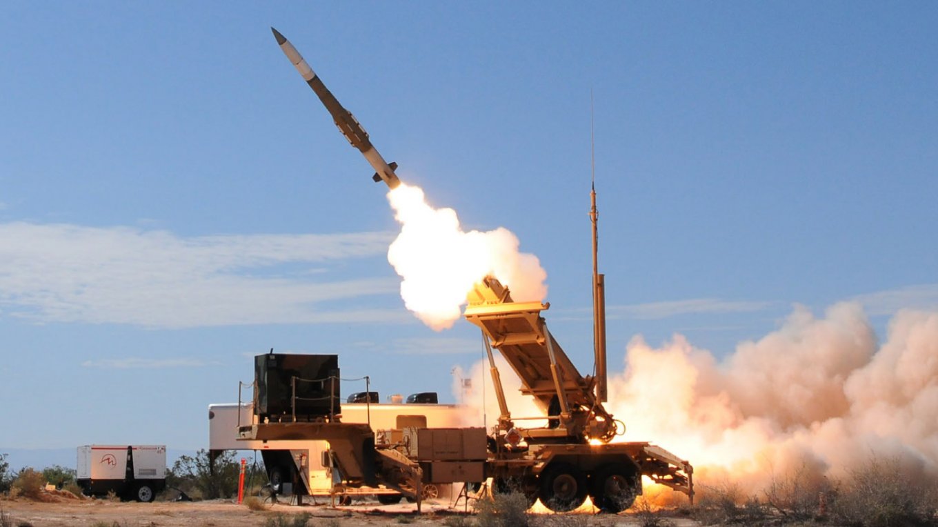How Long Does It Take to Produce One Interceptor Missile for Patriot SAM System, What Does It Consist Of, PAC-3 MSE missile