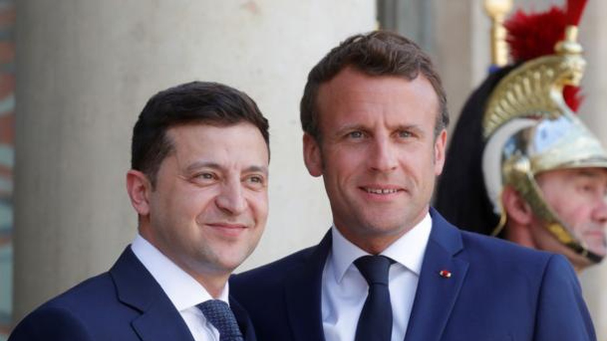 Ukrainian President Volodymyr Zelensky has invited French President Emmanuel Macron to visit Ukraine, Defense Express
