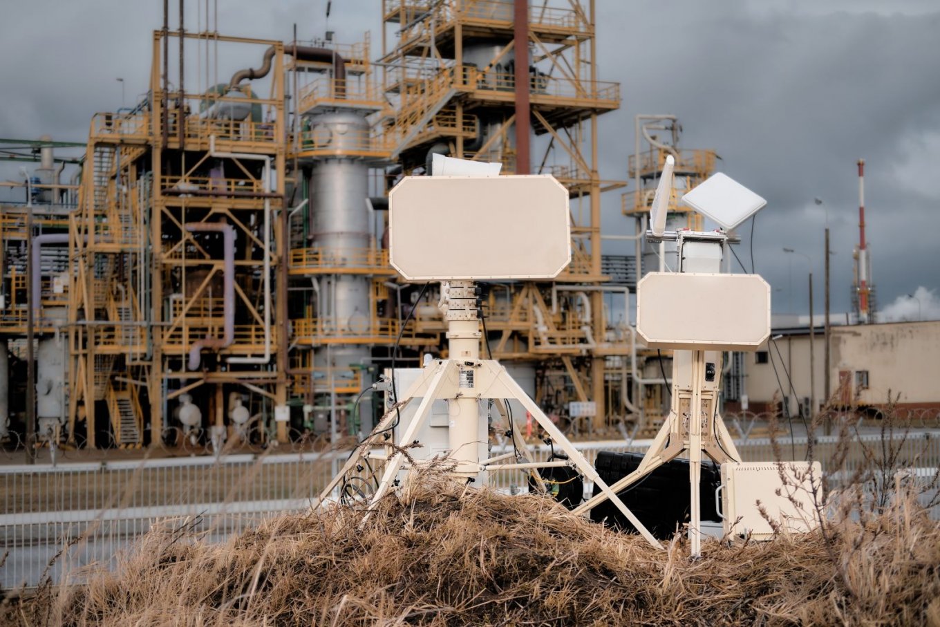 Detection sensors of the FIELDCtrl system / Defense Express / Private Shahed Defense: Lithuanian Power Companies Take Up Anti-Drone Weapons to Protect Critical Infrastructure