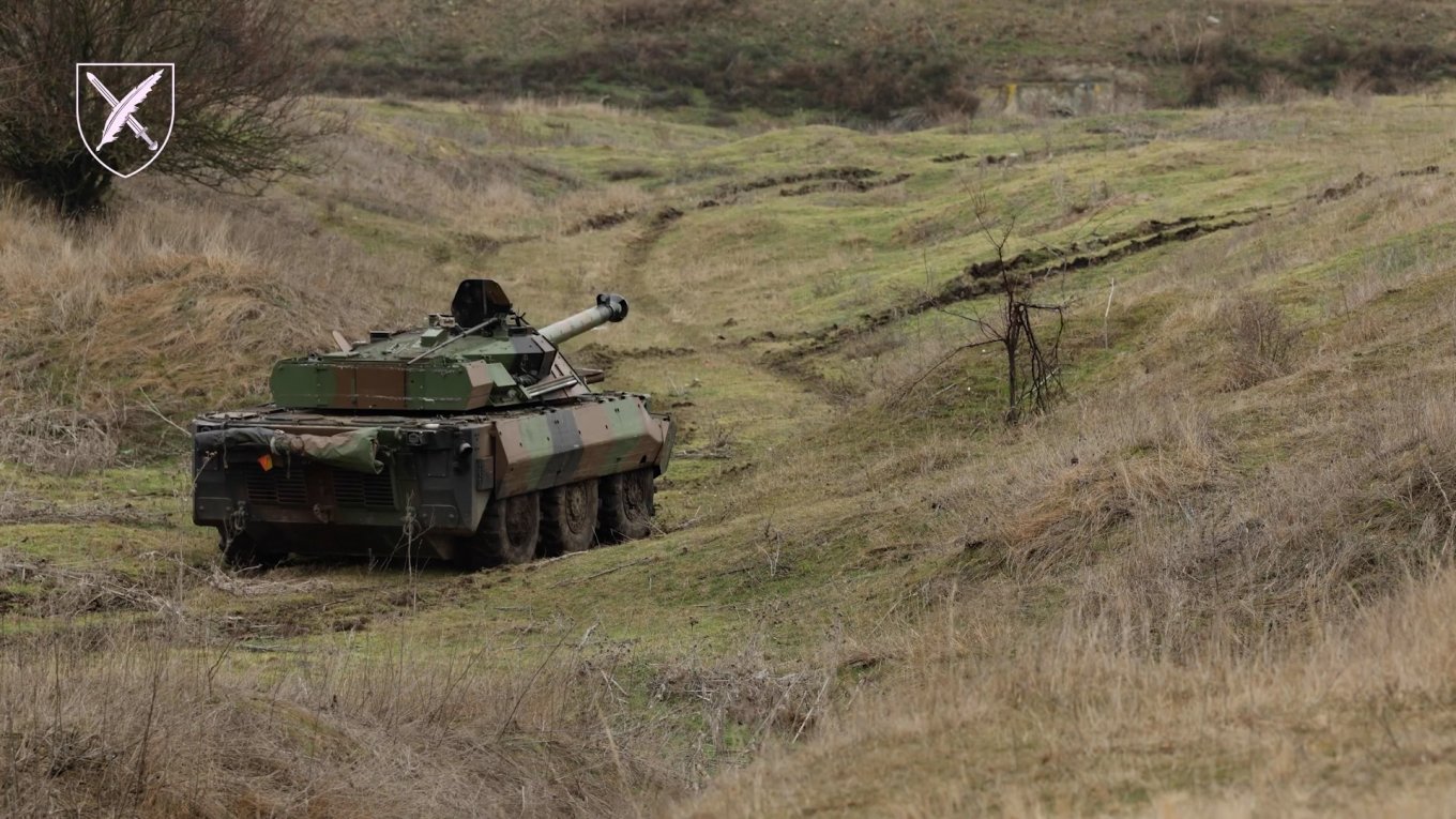 What Ukrainians Do with French AMX-10RC APCs, Why It Does Not Work?, Defense Express