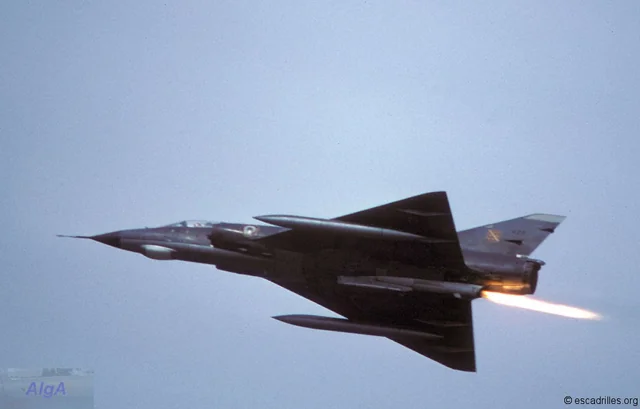 Mirage IIIE with SEPR rocket booster