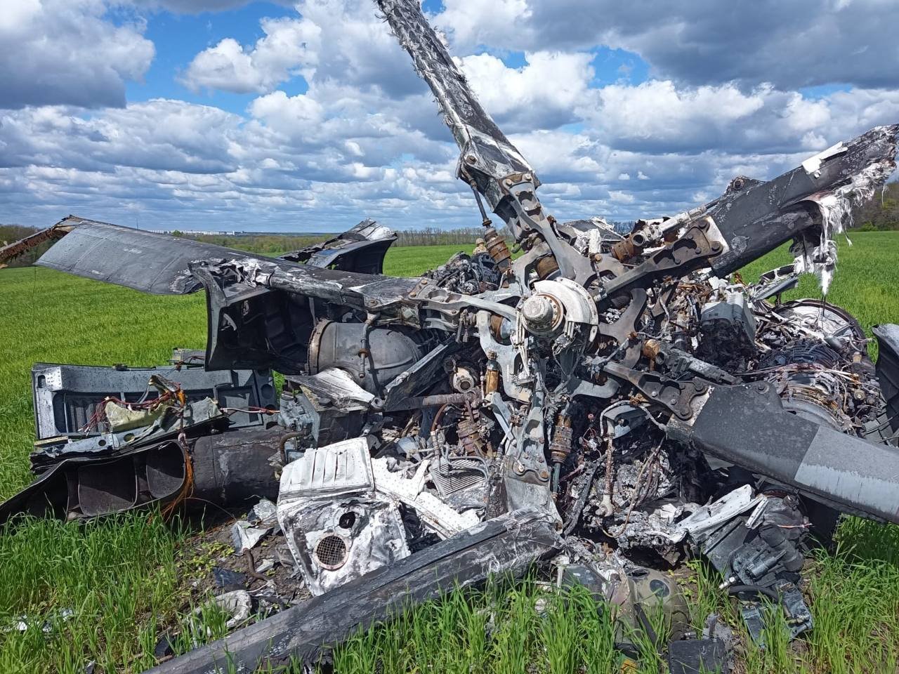 Newly emerged photos of a Russian helicopter, shot down few days ago near Bobrivka, Kharkiv region, confirm that it was in fact a Mi-28N with a serial number RF-13654 (70 red) , Defense Express