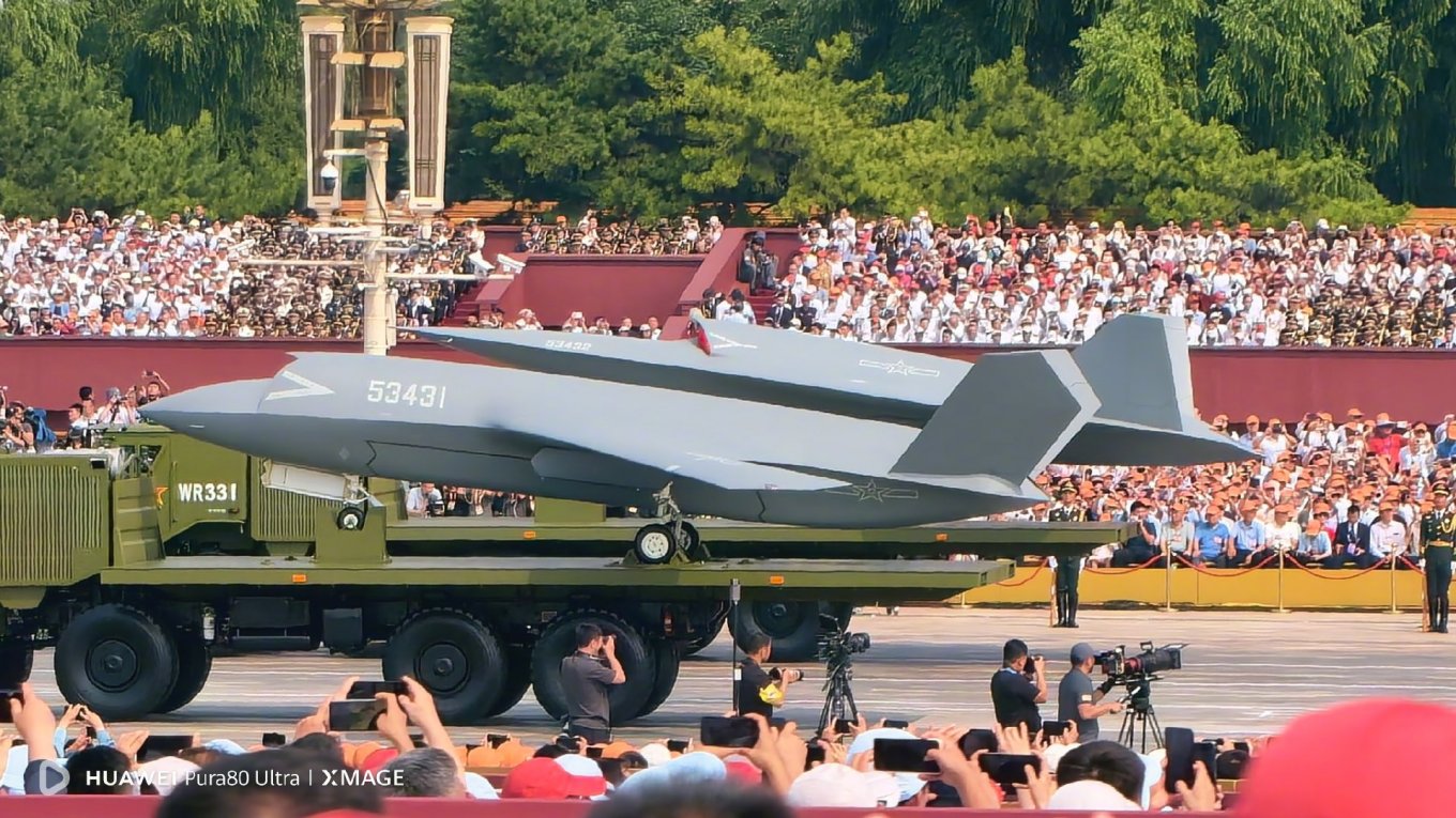Unknown Chinese UAVs during Beijing parade, September 2025