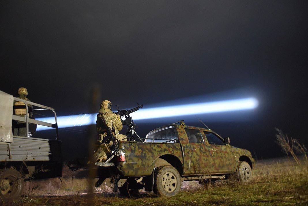 Illustrative photo: a Ukrianian mobile fire group looking out for an aerial target with a searchlight