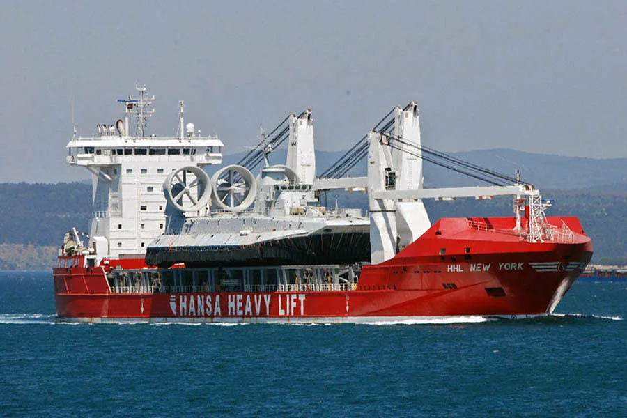 China Builds New Zubr-Class Landing Craft After Acquiring Four Units From Ukraine in 2000s