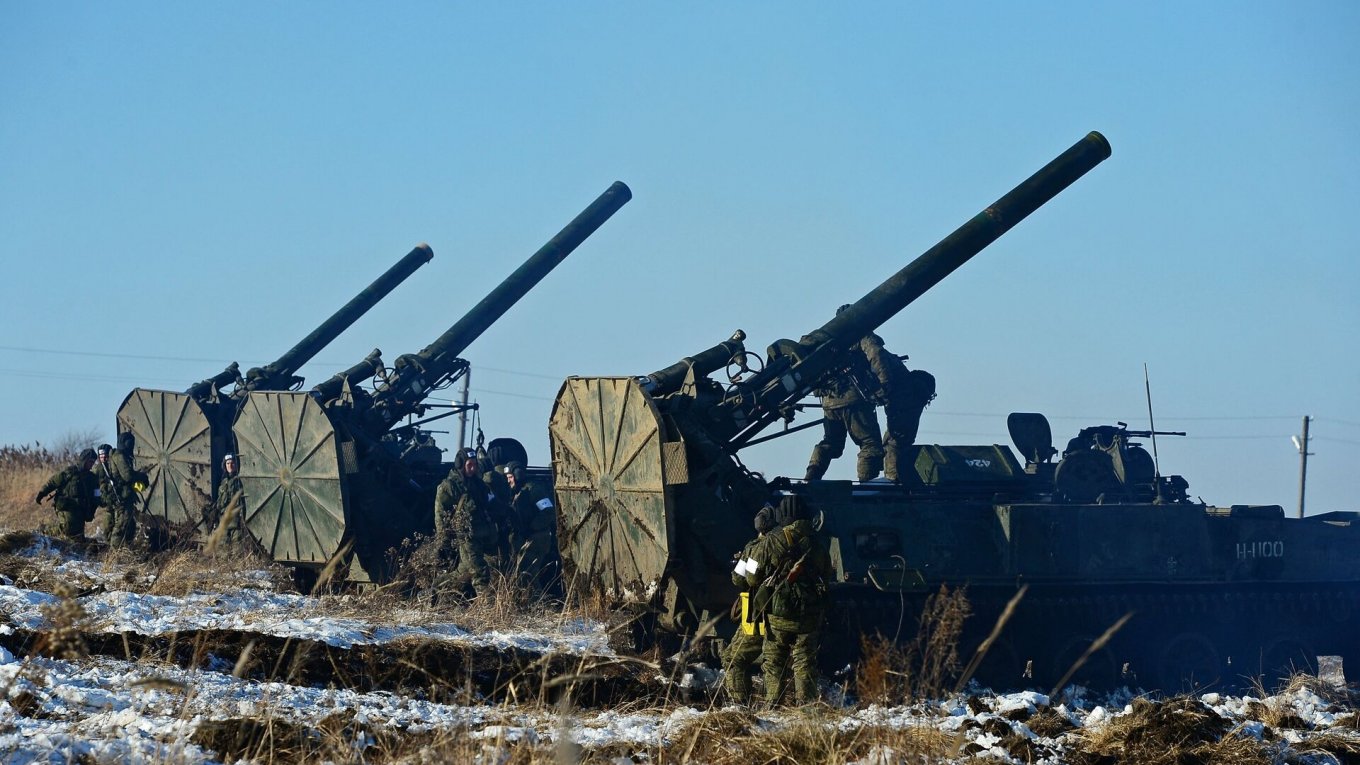 The 2S4 Tulpan self-propelled artillery Defense Express Russia Plans to Create 5 Brigades Equipped with Pion and Tulpan Self-Propelled Artillery Units