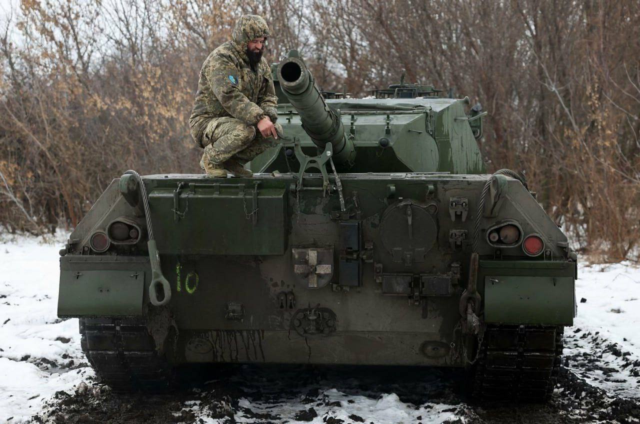Ảnh minh họa: Leopard 1A5 MBT trong Lực lượng vũ trang Ukraine / Defense Express / Bảo vệ đúng cách cho báo hoa mai Ukraine: Với Kontakt-1 truyền thống nhưng tốt hơn