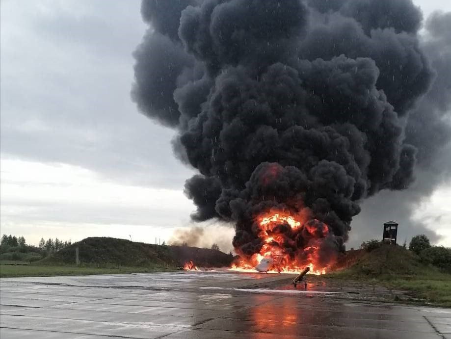 Tu-22M3 on fire at the air base near Soltsy after a drone strike on August 19