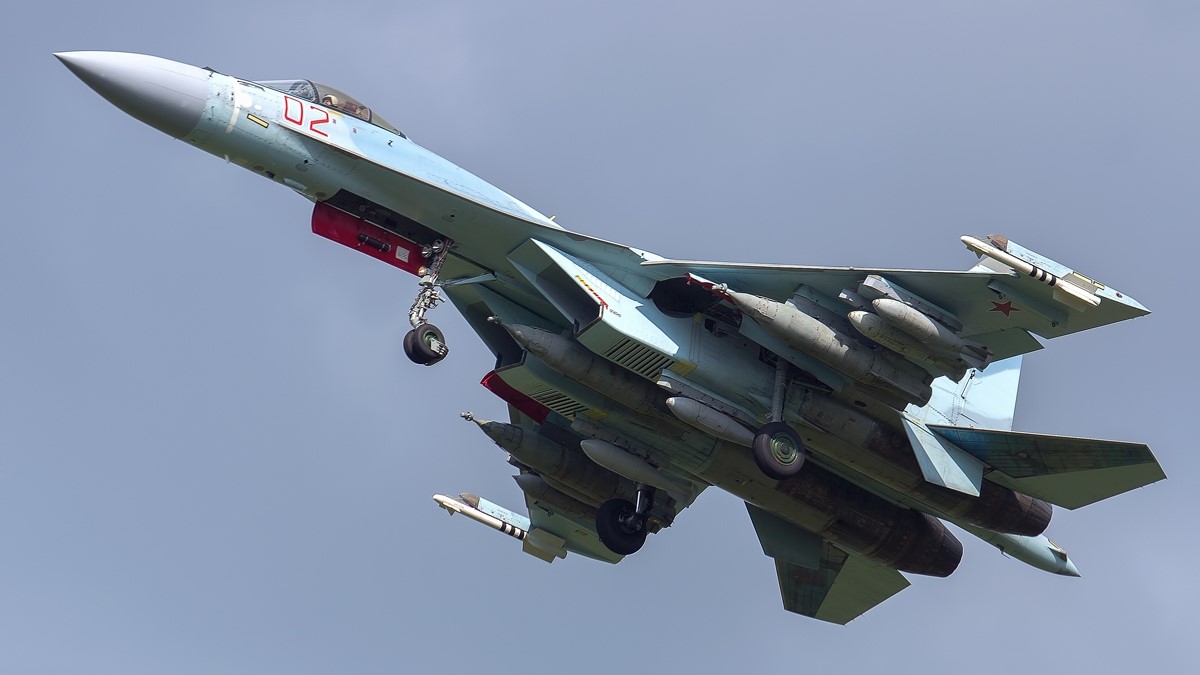 Su-35 loaded with bombs and missiles