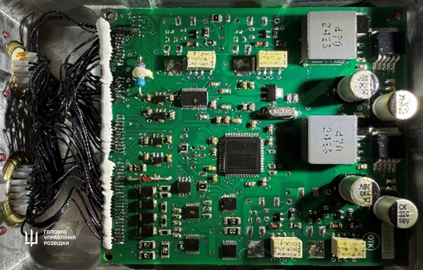 Ukrainian intelligence detailed the design and production chain of UMPK modules powering russia's standoff air attacks Defense Express Ukraine's Defense Intelligence Reveals Component-Level Breakdown of russian UMPK Modules