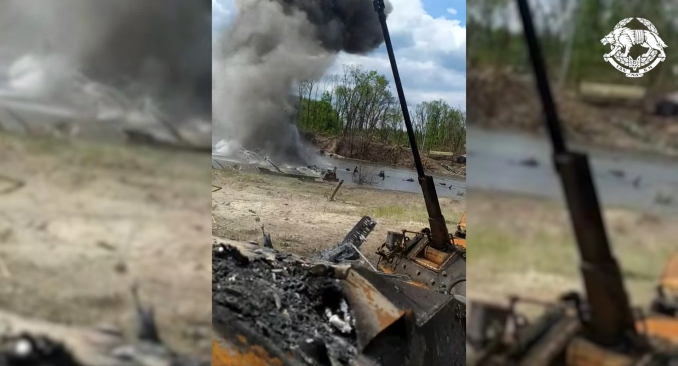 Ukraine’s Special Operations Forces (SOF) Operators Blew Up russia’s Pontoon Crossing in Luhansk Region (Video), Defense Express, war in Ukraine, Russian-Ukrainian war