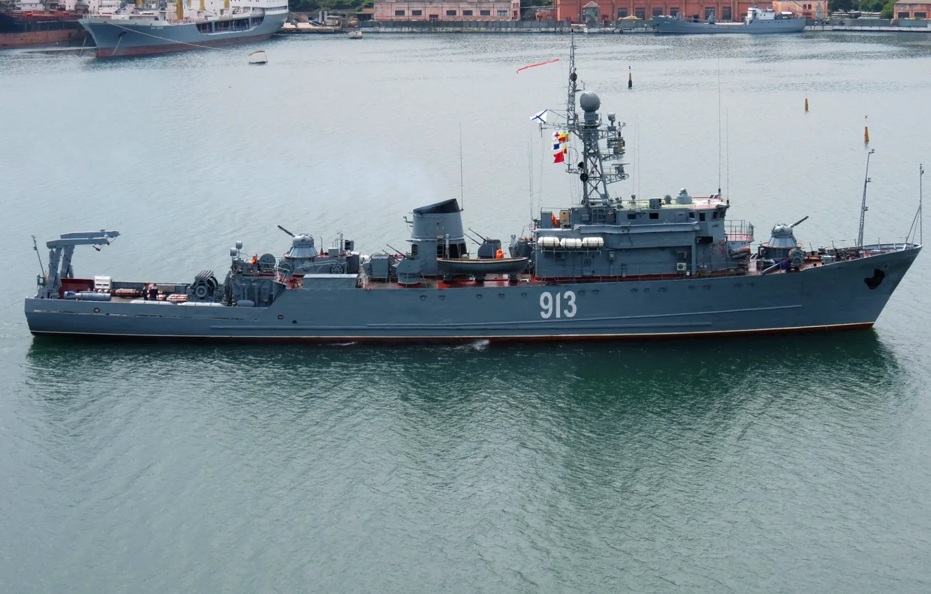 russian Kovrovets minesweeper Defense Express Ukraine Destroys russian Kovrovets Vessel