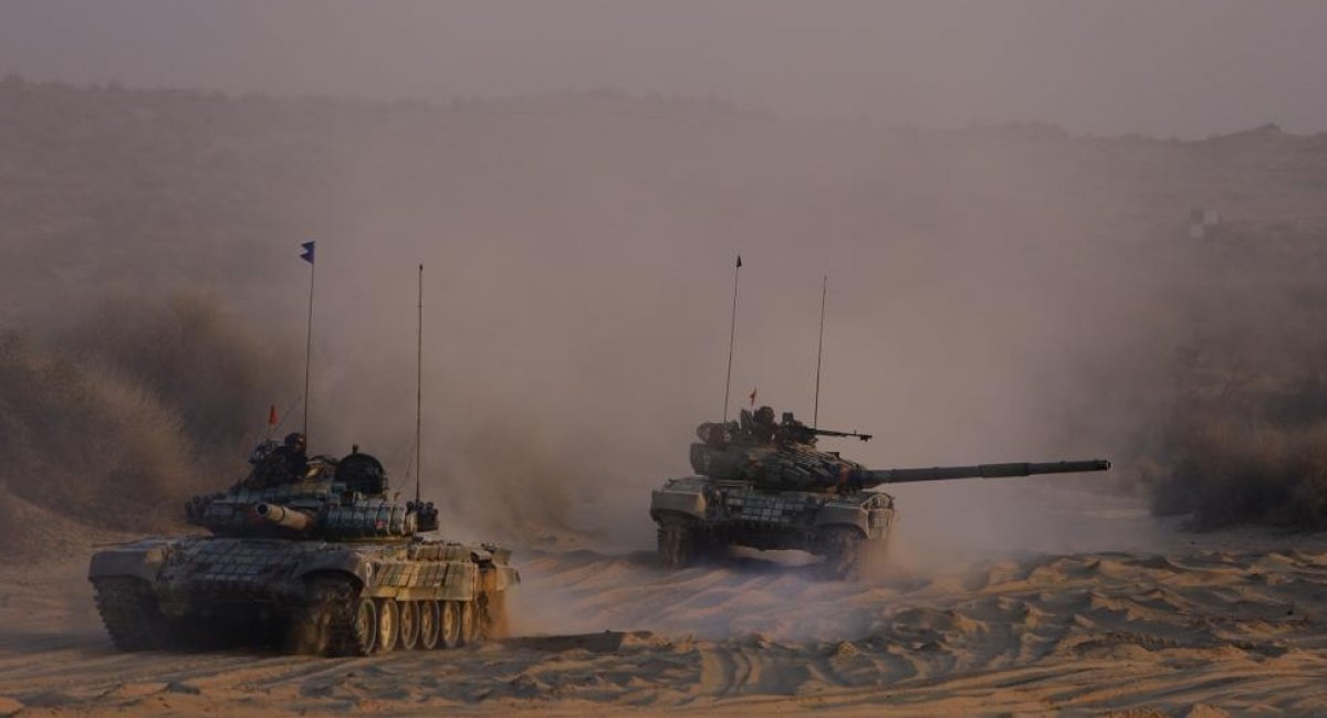 Defense Express / Why iran and India Wanted Yugoslavia's M-84 Tanks Over Soviet T-72s Yet Couldn't Acquire Them