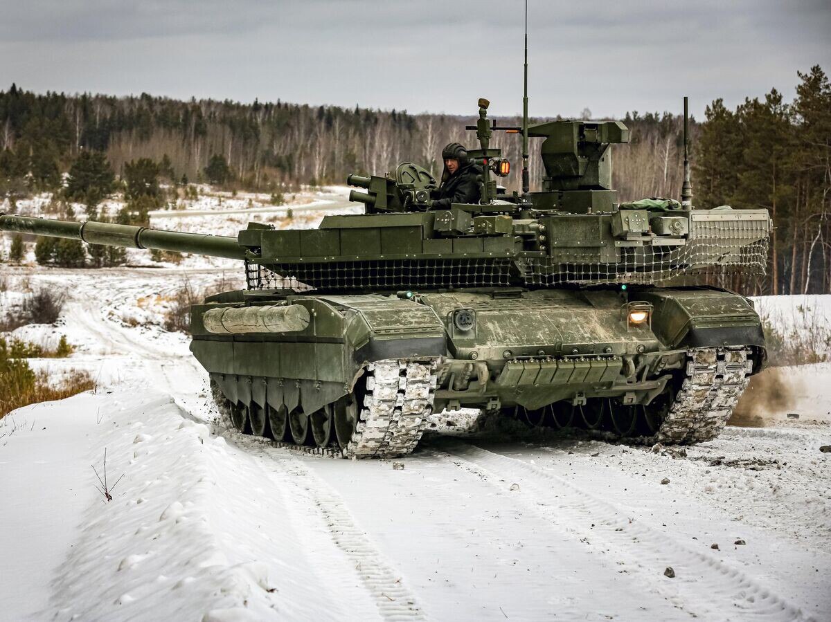 russia Claims FPV-Resistant T-72B3A Tanks With Arena-M Active Protection Are Heading to the Front