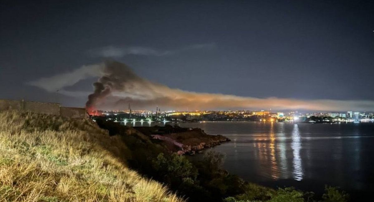 What Is Left of russia’s the Minsk Landing Ship After Ukrainians Strike Sevastopol, Is It Realistic to Restore It, The fire in Sevastopol shiyard after the Ukrainian missile strike, Defense Express