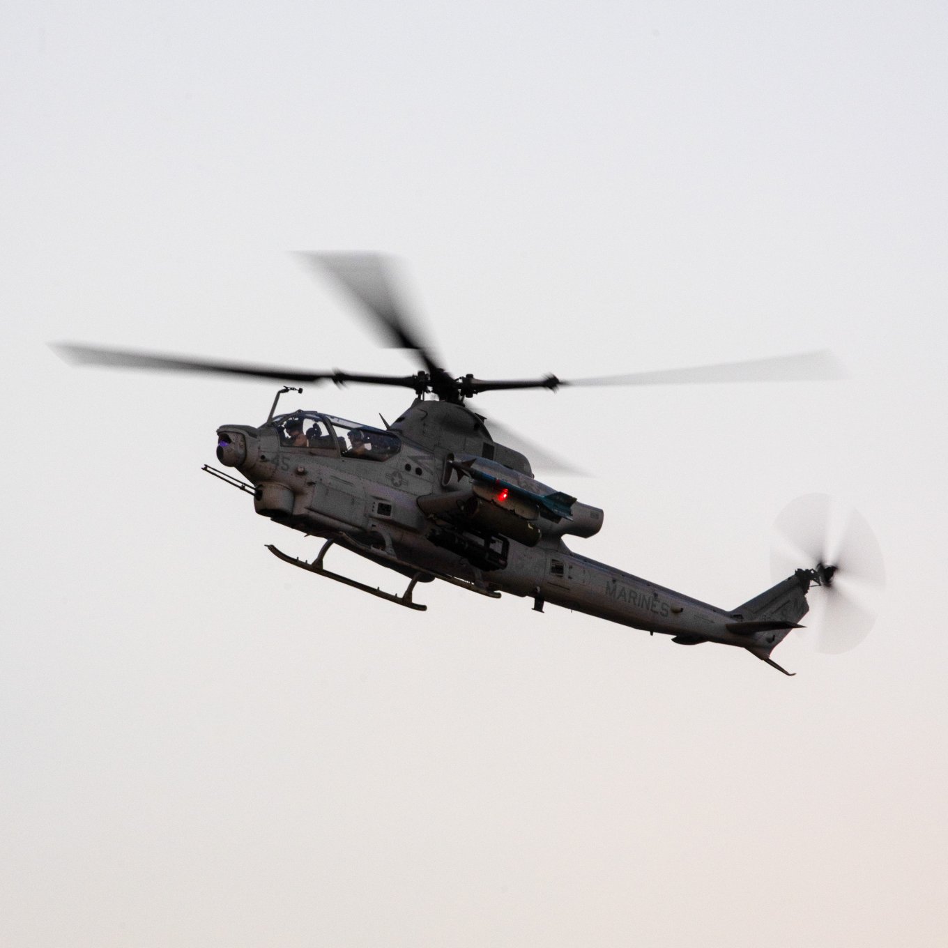 Ukraine Officially Begins Purchasing Bell AH-1Z Viper Attack and UH-1Y Venom Transport Helicopters, Defense Express