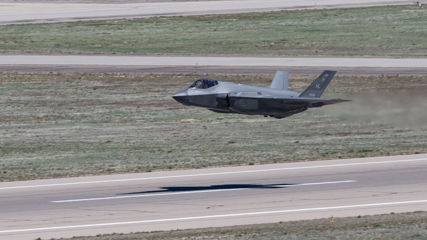 Romania Approved the Transition to the F-35 Fighters, However It Will Take a Long Time to Wait, Defense Express, war in Ukraine, Russian-Ukrainian war