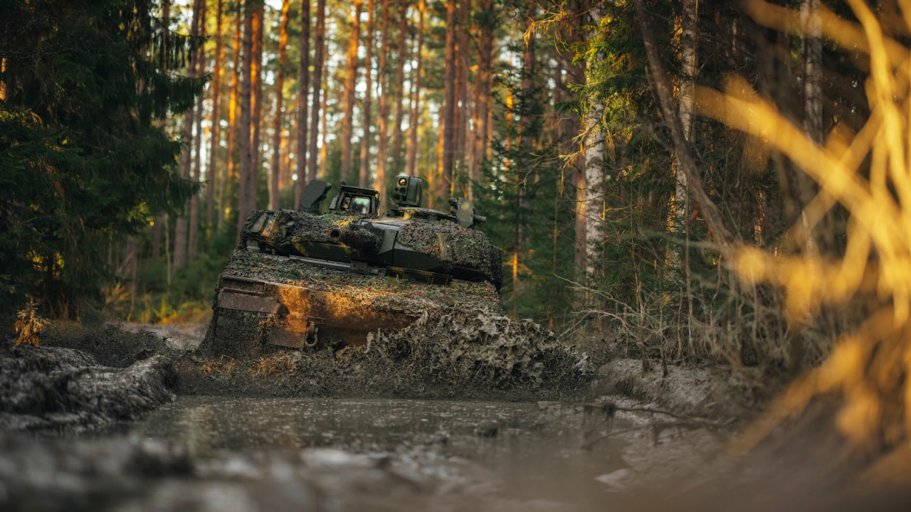 Instead of Cutting Back, BAE Systems Raises CV90 Production by 400% Amid russia–Ukraine War, Defense Express