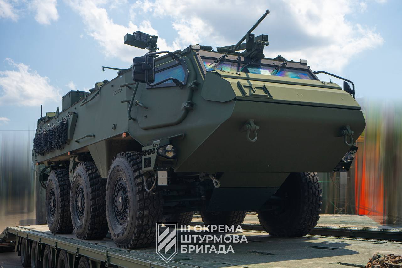 Finland's Patria 6x6 APC Delivered to Ukraine, Two More European Countries to Buy, Defense Express