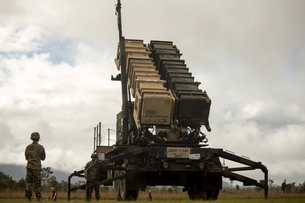 Patriot air defense launcher / Defense Express / 17 Patriots For Ukraine Now Explained By Redirected Switzerland Order